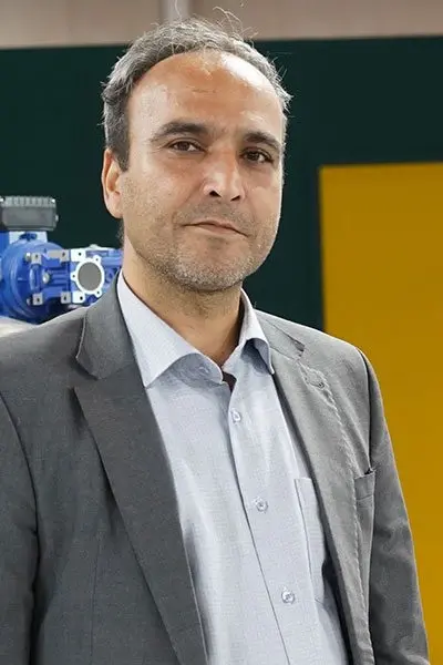 علی نیک عیش مدیر واحد اداری و مالی اورین مخزن